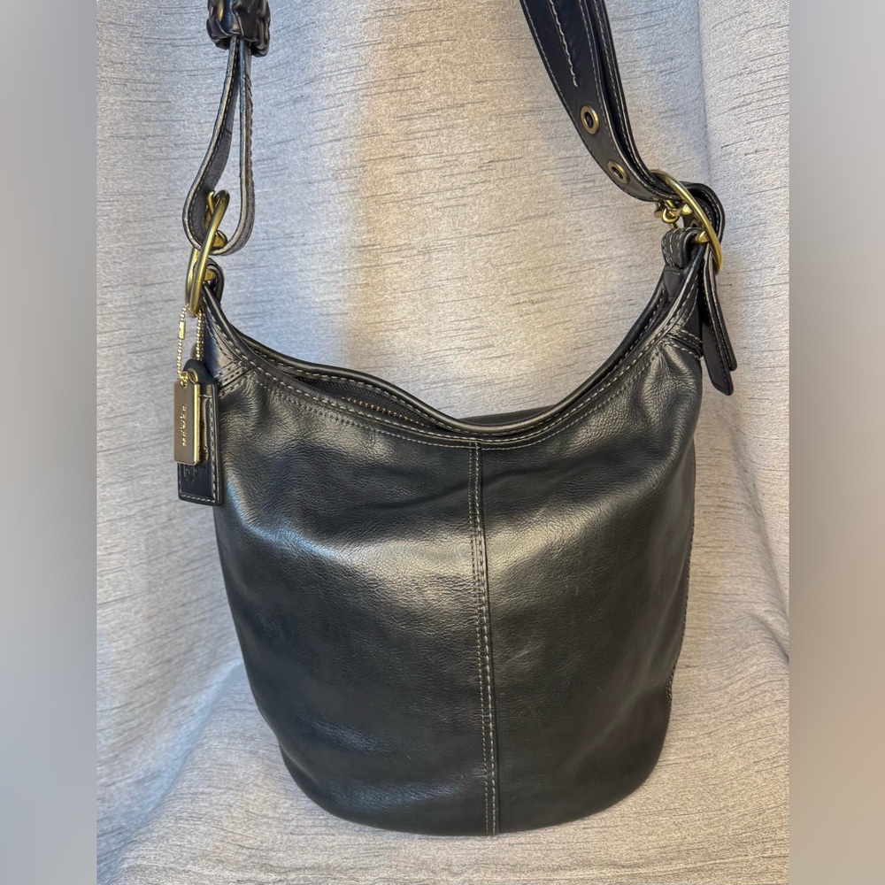 Coach Y2K Black Leather Bleecker Duffle w/ Tattersall Lining - Aprox 12” x 10” - Picture 11 of 17